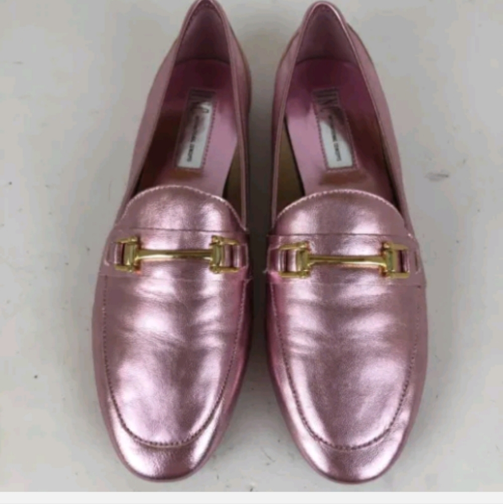 INC metallic pink flat shoes sz. 8.5m oleena